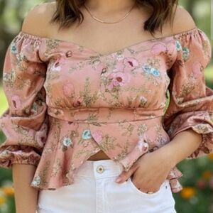 Floral Off-Shoulder Top Pit =19